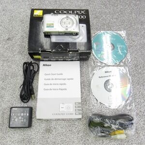 Nikon Coolpix S3300 16.0 MP Digital Camera Silver Used with Box and Accessories